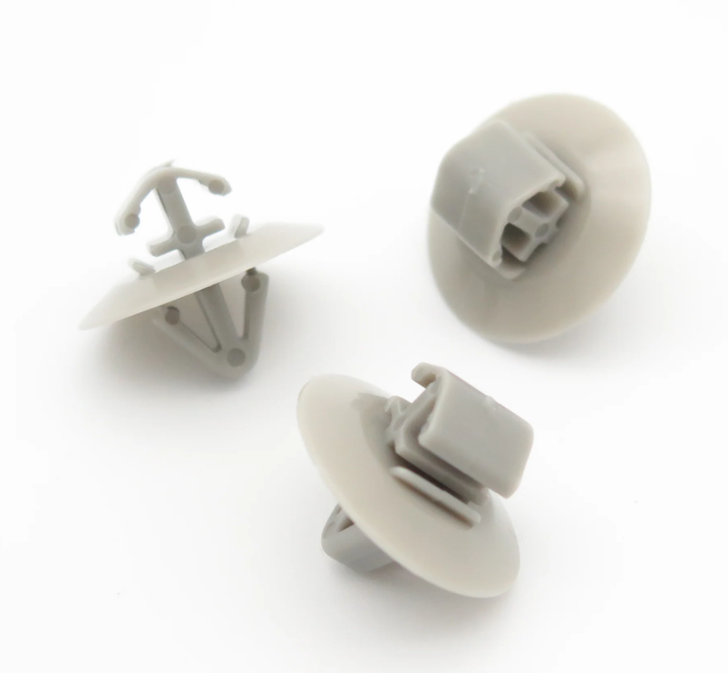 Renault Iveco Exterior Moulding Clips